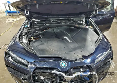 2023 BMW I7 xDrive60 z USA, uszkodzony, nr VIN WBY53EJ03PCL63716